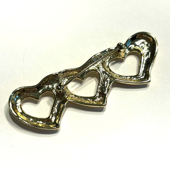 Gold triple hearts brooch mod vintage Y2K shapely heart motif love gift pin - Picture 3 of 6